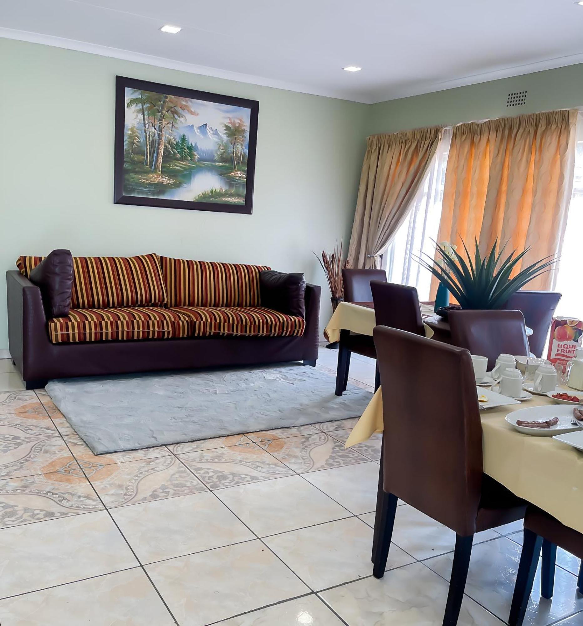 Oasis Of Life Guest House Witbank Exteriér fotografie
